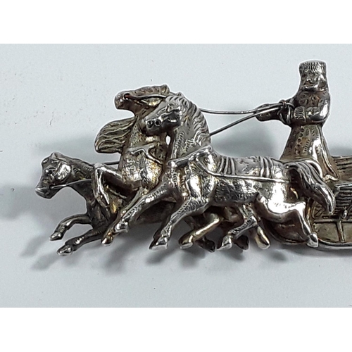 678 - Antique Russian silver troika brooch, 9g