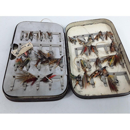 711 - Vintage tin of flies