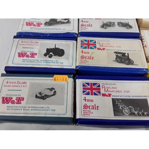 525 - Boxed of various metal model kits