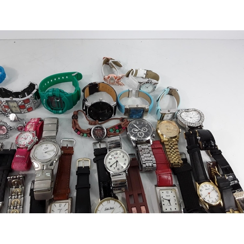 736 - 2 bags of various watches