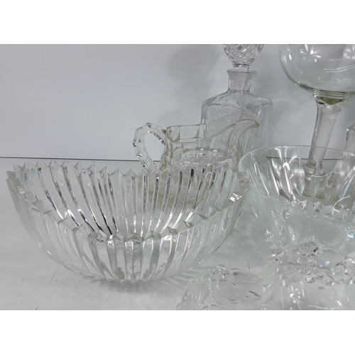 505 - Box of various glassware