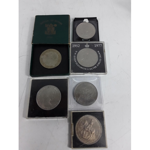 738 - Various vintage copper coins and collectable coins including decimal examples