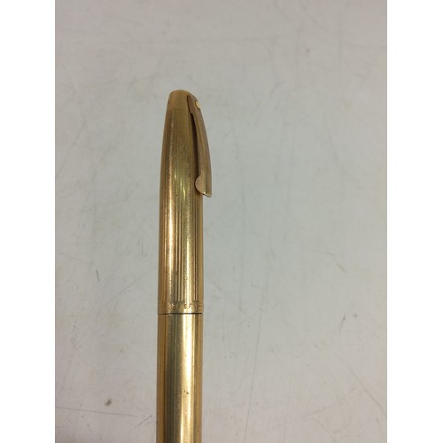 476 - 2 14ct gold nibbed Sheaffer fountain pens