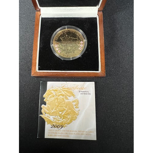 287 - Cased silver proof £5 coin with certificate