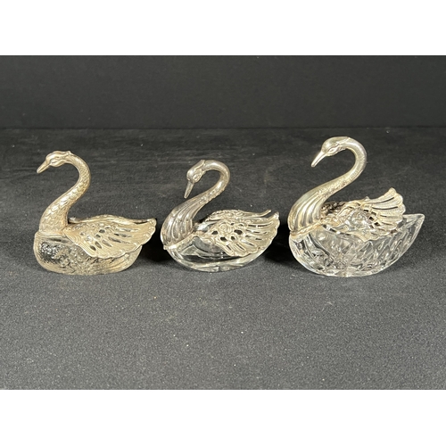 102 - 3 Swan trinket dishes with silver wings and head