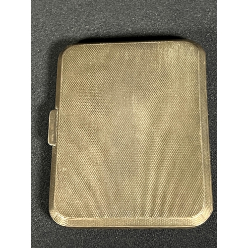 59 - Vintage silver cigarette case -Gross 109g