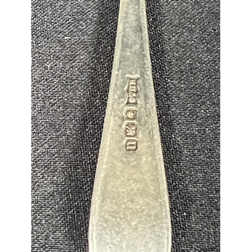 82 - 7 silver tea spoons -Gross 73g