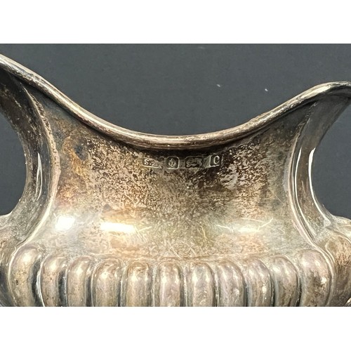 232 - Silver jug 98.1g - 7.5cm tall