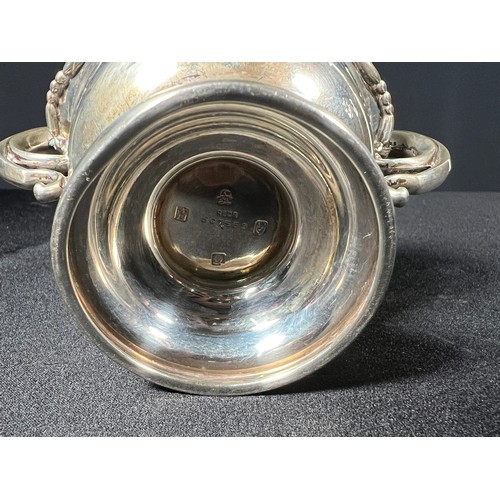 236 - Silver 2 handled dish 109.7g - 8.5cm tall