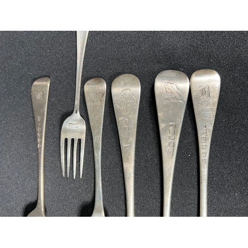 156 - 6 silver forks