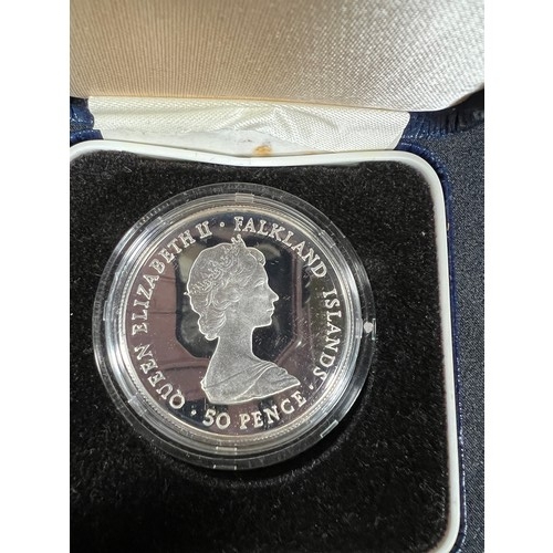 300 - Silver Falkland islands liberation coin