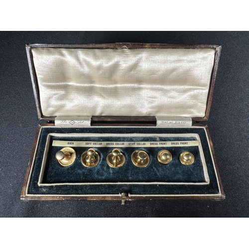 505 - Cased set of 6 18ct gold collar studs, gold weight 7.4g gross