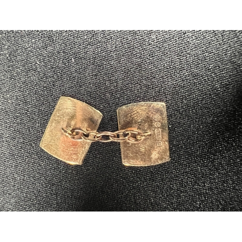 506 - Pair of 9ct gold cufflinks, 3.2g