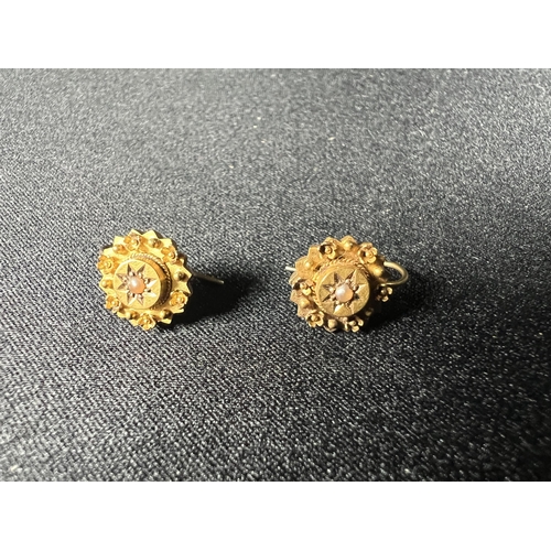 507 - Pair of victorian 15ct gold stone set earrings, 1.3g gross