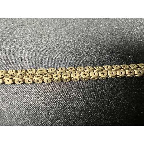 525 - Victorian gold long guard chain - tested not marked, 22.2g, 144cm