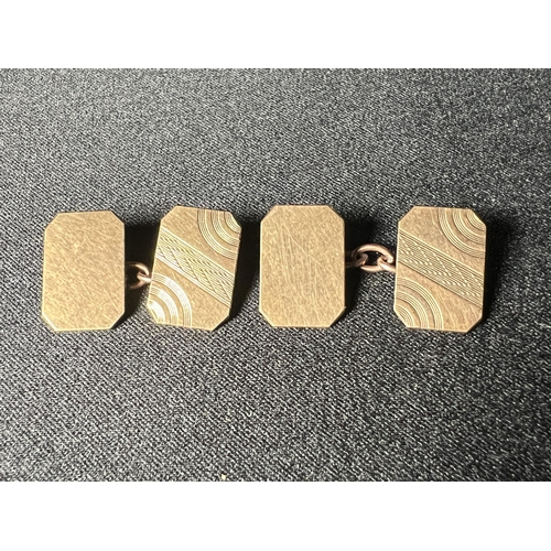 555 - pair of 9ct gold cufflinks, 4.1g