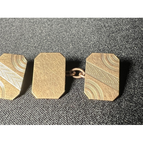 555 - pair of 9ct gold cufflinks, 4.1g
