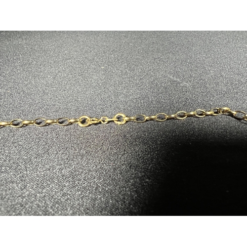 593 - 9ct gold belcher chain, 2.4g