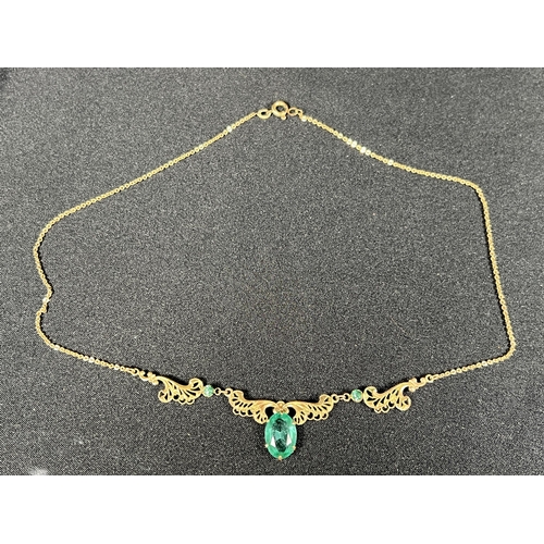 597 - 9ct gold stone set necklace, 4.6g gross, 42cm