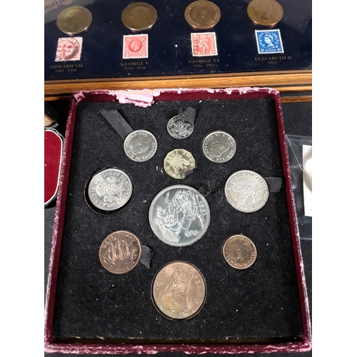 312 - Selection of Various collectible coins including cased examples