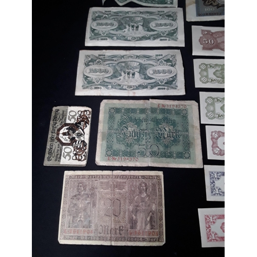 314 - Various vintage bank notes