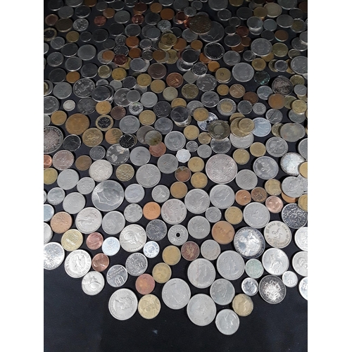 325 - Quantity of various coins