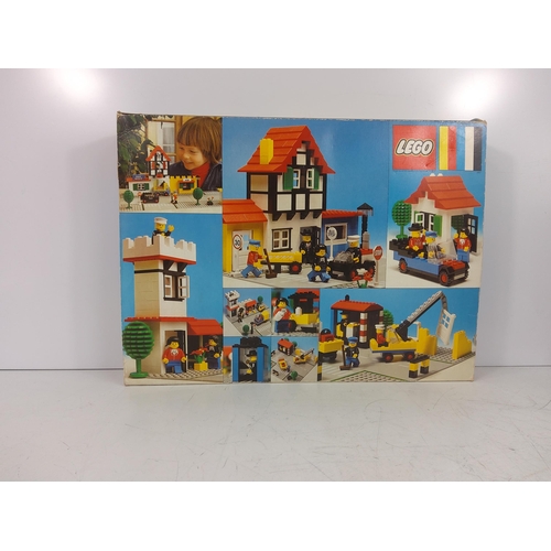 404 - Lego set 1589 1978 vintage town square