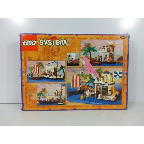 413 - Lego set 6267 Lagoon lockup - no minifigures