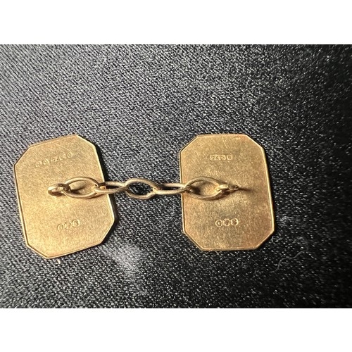 508 - Pair of 9ct gold cufflinks, 2.9g