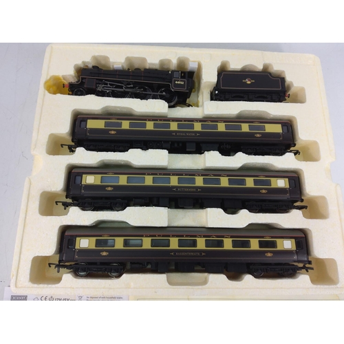 91 - Hornby West Coast Railways' Pullman set, Limited Edition 177/1000
