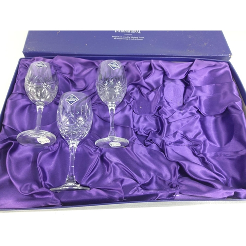 14 - 4 boxed sets of glasses and large box of glassware