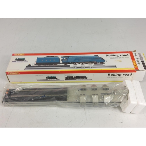 66 - Hornby boxed rolling road