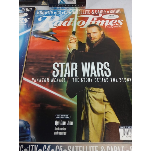 36 - Star Wars magazines and collectables