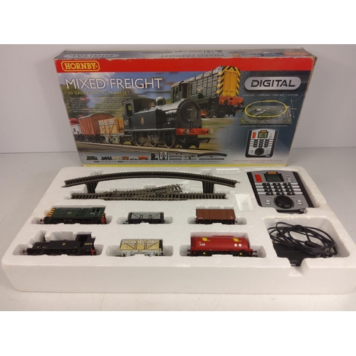 61 - Hornby Mixed Freight Railway set