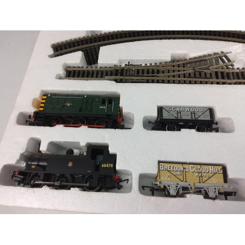 61 - Hornby Mixed Freight Railway set