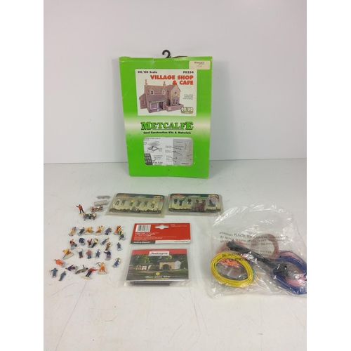 74 - A quantity of model railway sidings, accessories and people