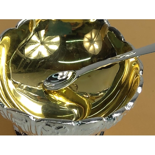 174 - Plated cherub salt pot with spoon, 12 x 9 x 10cms