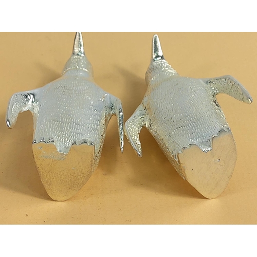 175 - Plated penguin 2 piece cruet, 8cms in height