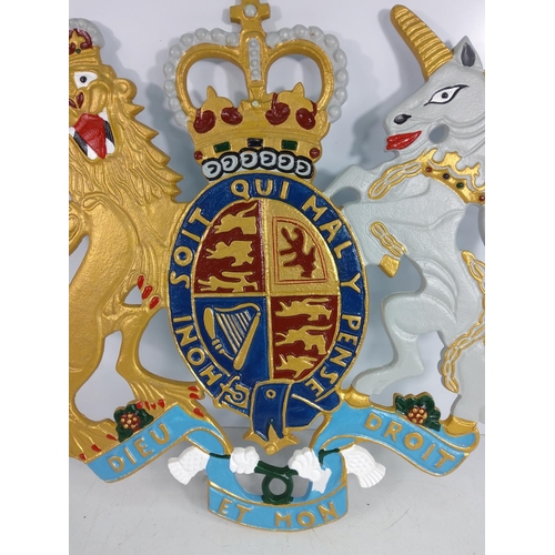 166 - Cast metal coat of arms, 51 x 51cms