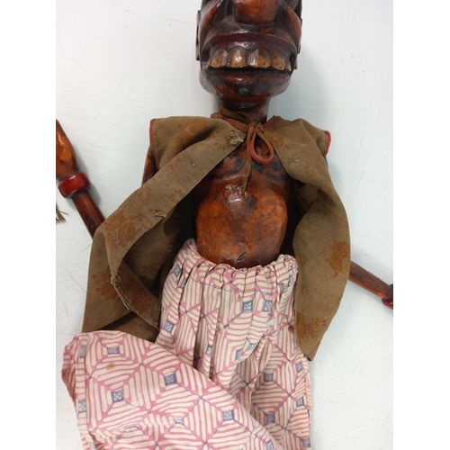 35 - Late 19th/early 20th Century hand carved Indonesian marionette puppet, 53cms in height