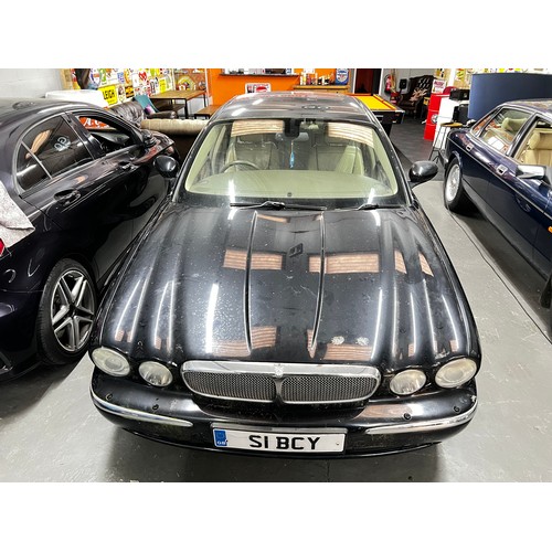 5 - Make: JAGUAR
Model: XJ SOVEREIGN TDVi 
Colour: BLACK
Registration: S1 BCY
Engine Size (cc): 2720
Tra... 