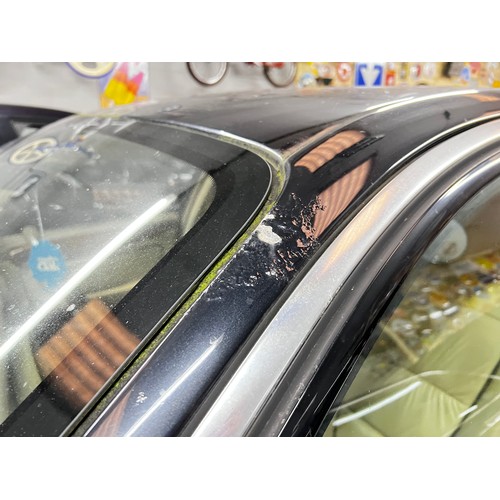 5 - Make: JAGUAR
Model: XJ SOVEREIGN TDVi 
Colour: BLACK
Registration: S1 BCY
Engine Size (cc): 2720
Tra... 