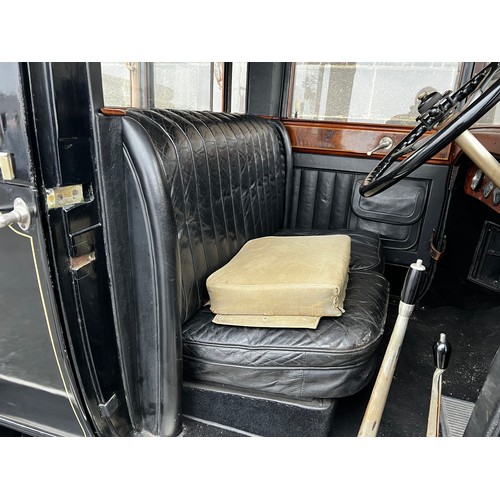 7 - Make: ROLLS ROYCE
Model: LANDAULETTE
Colour: BLACK
Registration: YH2045
Engine Size (cc): 3127
Trans... 