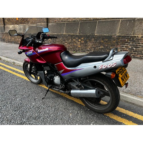 8 - Make: KAWASAKI 
Model: EX500-D3 (GPZ500)
Colour: RED
Registration: P663NVW
Engine Size (cc): 498
Tra... 