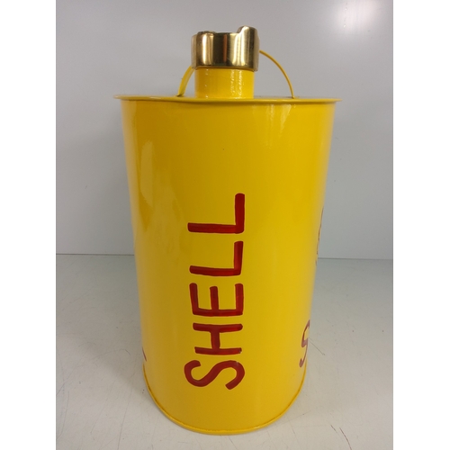 27 - Shell oil can