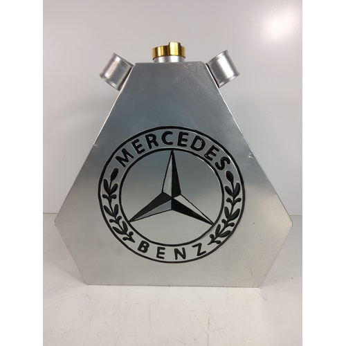 42 - Mercedes oil can