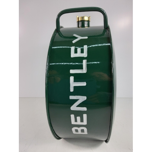 47 - Bentley oil can