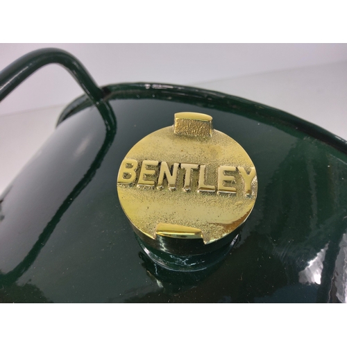 47 - Bentley oil can