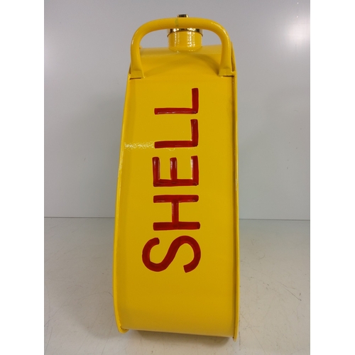 51 - Shell oil can