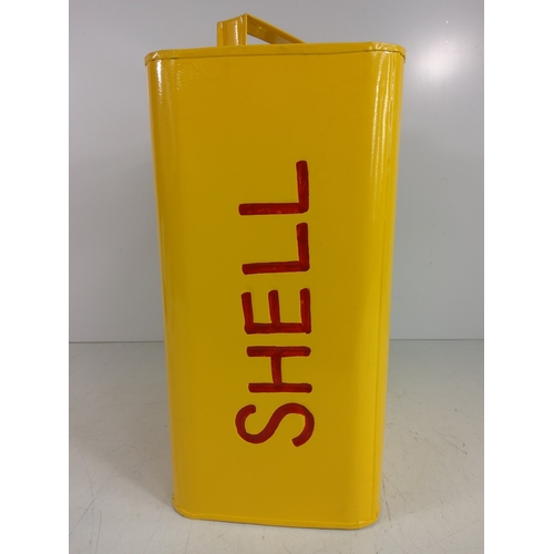 52 - Shell oil can